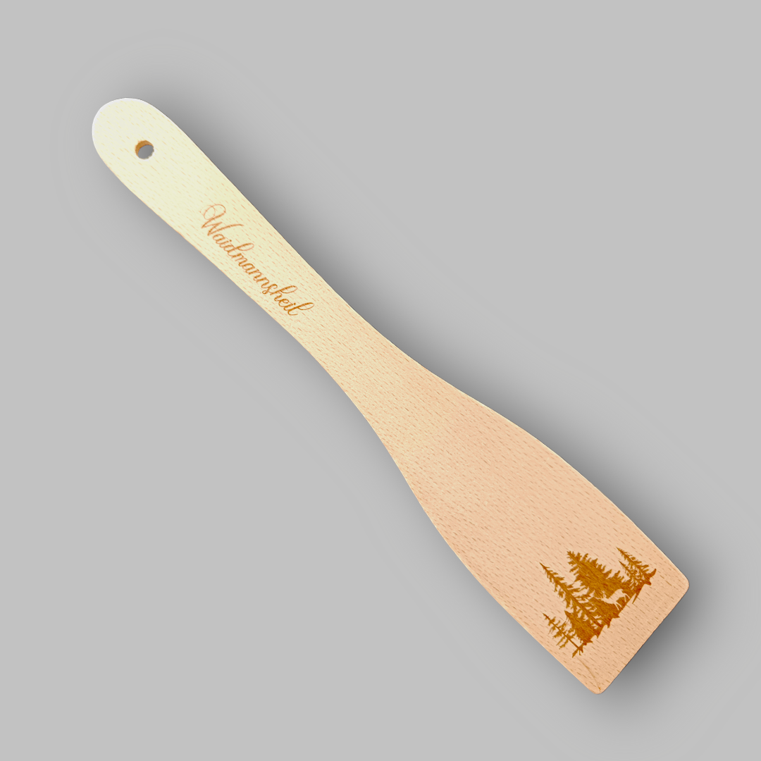 Pfannenwender mit Hirsch-Motiv